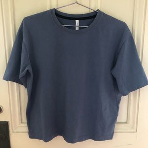 Aritzia the group by Babaton short sleeve t shirt